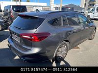 Gebraucht Ford Focus ST-Line X 120 PS (88 kW) 2022 Grau Limousine