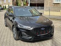 Gebraucht Ford Focus ST-Line X 155 PS (114 kW) 2025 Schwarz Kombi