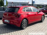 Gebraucht VW Polo 80 PS (58 kW) 2022 Kings red (rot) Kleinwagen