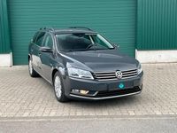 Second-hand VW Passat 140 CP (102 kW) 2013 Gri Break
