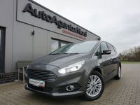 Gebraucht Ford S-MAX Titanium 150 PS (110 kW) 2019 Grau Van / Kleinbus