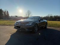 Gebraucht Mercedes E220 170 PS (125 kW) 2014 Braun Cabrio
