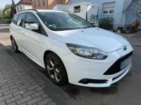Gebraucht Ford Focus ST 250 PS (183 kW) 2014 Weiß Kombi
