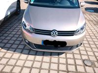 Gebraucht VW Touran 140 PS (102 kW) 2015 Gelb Van / Kleinbus
