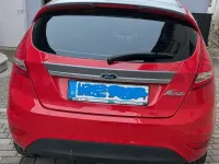 Gebraucht Ford Fiesta Titanium 120 PS (88 kW) 2010 Rot Limousine