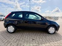 Gebraucht Ford Fiesta 60 PS (44 kW) 2005 Blau Kleinwagen