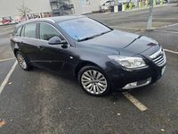 Gebraucht Opel Insignia Edition 131 PS (96 kW) 2013 Schwarz Kombi