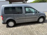 Second-hand VW Caddy 102 CP (75 kW) 2013 Gri Monovolum