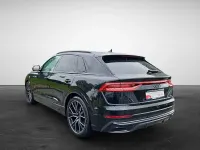 Gebraucht Audi Q8 S-Line 286 PS (210 kW) 2023 Schwarz (mythosschwarz metallic) SUV