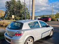 Gebraucht Opel Astra Edition 90 PS (66 kW) 2008 Grau Limousine