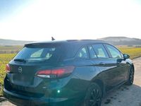 Używany Opel Astra 110 KM (80 kW) 2017 Czarny Kombi