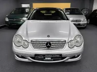 Gebraucht Mercedes C180 143 PS (105 kW) 2004 Silber Coupé