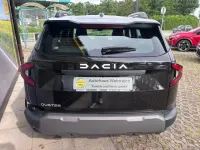 Gebraucht Dacia Duster 131 PS (96 kW) 2025 Perlmuttschwarz SUV