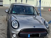 Gebraucht Mini ONE 102 PS (75 kW) 2019 Grau Kleinwagen