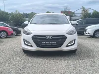 Gebraucht Hyundai i30 Trend 136 PS (100 kW) 2016 Weiß Limousine