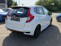 Gebraucht Honda Jazz Dynamic 131 PS (96 kW) 2018 Weiß Kleinwagen