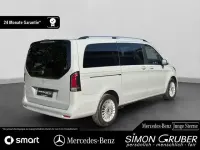 Gebraucht Mercedes V250 Style 190 PS (139 kW) 2025 Grau Van / Kleinbus