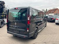 Gebraucht Renault Trafic 145 PS (106 kW) 2016 Schwarz Van / Kleinbus