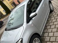 Gebraucht VW up! 60 PS (44 kW) 2015 Grau Kleinwagen