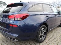 gebraucht Hyundai i30 cw Intro Edition