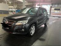 Gebraucht VW Tiguan 140 PS (102 kW) 2011 Schwarz SUV