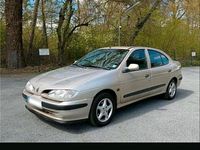 Gebraucht Renault Mégane 1999 Gold Limousine