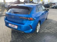 Gebraucht Opel Astra Elegance 181 PS (133 kW) 2022 Kobalt blau/vertigo blau Limousine