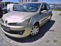 Gebraucht Renault Clio Dynamique 80 PS (58 kW) 2007 Silber Kleinwagen