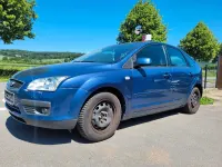 Gebraucht Ford Focus 101 PS (74 kW) 2006 Blau Limousine