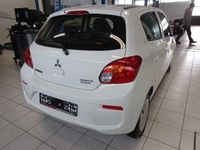 Gebraucht Mitsubishi Space Star Diamant Edition 71 PS (52 kW) 2019 Weiß Kleinwagen
