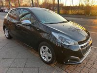 Gebraucht Peugeot 208 Style 83 PS (61 kW) 2018 Schwarz Kleinwagen