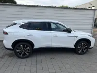 Neu MG HS Luxury 224 PS (164 kW) 2026 Pearl white SUV