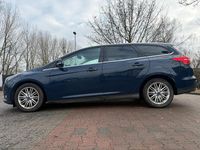 Gebraucht Ford Focus Cool & Connect 150 PS (110 kW) 2018 Blau Kombi