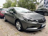 Gebraucht Opel Astra 105 PS (77 kW) 2018 Grau Limousine