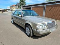 Usata Mercedes E280 193 CV (141 kW) 1993 Beige Berlina