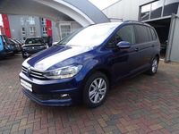 Gebraucht VW Touran 150 PS (110 kW) 2022 Blau Van / Kleinbus