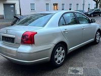 Gebraucht Toyota Avensis Executive 129 PS (94 kW) 2005 Gold Limousine