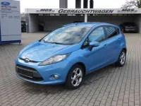 Gebraucht Ford Fiesta Trend 82 PS (60 kW) 2012 Visionblau Limousine