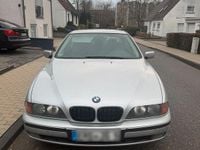 Gebraucht BMW 520 150 PS (110 kW) 1999 Silber Limousine