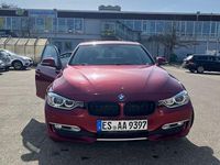 Usata BMW 318 143 CV (105 kW) 2014 Rosso Berlina