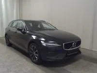 Gebraucht Volvo V60 Momentum 197 PS (144 kW) 2021 Schwarz Kombi