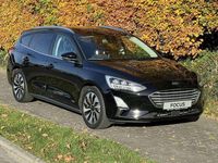 Gebraucht Ford Focus Cool & Connect 125 PS (91 kW) 2019 Schwarz Kombi
