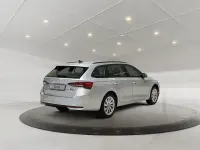 Gebraucht Skoda Octavia Selection 116 PS (85 kW) 2025 Silber Kombi