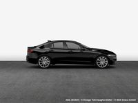 gebraucht Jaguar XE D200 AWD Aut. R-Dynamic Black 150 kW, 4-türig (