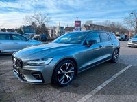 Gebraucht Volvo V60 R-Design 190 PS (139 kW) 2020 Grau Kombi
