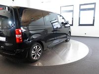 Neu Peugeot Traveller 179 PS (131 kW) 2026 Schwarz Van / Kleinbus