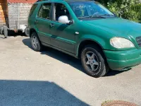 Gebraucht Mercedes ML270 163 PS (119 kW) 2001 Grün SUV