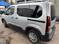 Gebraucht Peugeot Rifter 131 PS (96 kW) 2020 Silber Van / Kleinbus