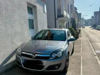 Gebraucht Opel Astra 105 PS (77 kW) 2006 Limousine
