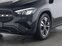 Gebraucht Mercedes GLA250 Progressive 224 PS (164 kW) 2024 Kosmosschwarz (metallic) SUV